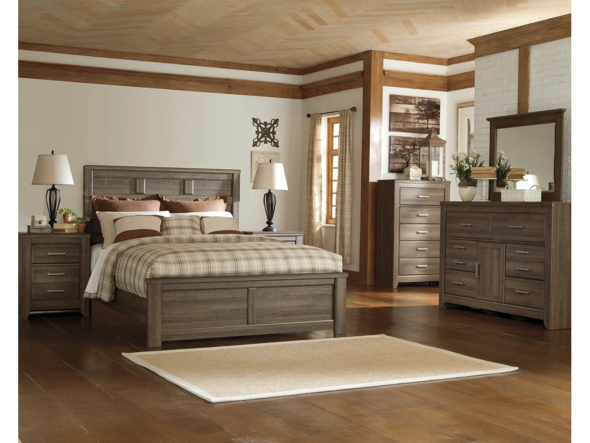 Juararo Queen Panel Bed